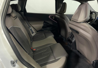 Новый BMW X3 2025 (10 фото)