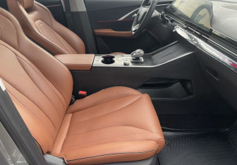 Подержанный автомобиль Omoda C5 2023 года (9 фото)