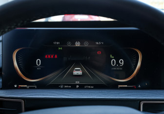 Подержанный автомобиль Exeed LX 2022 года (12 фото)