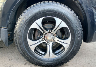 Подержанный автомобиль Great Wall Hover H3 2011 года (18 фото)