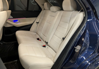 Подержанный автомобиль Mercedes-Benz GLE 2021 года (29 фото)