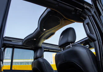 Подержанный автомобиль Jeep Wrangler 2025 года (16 фото)