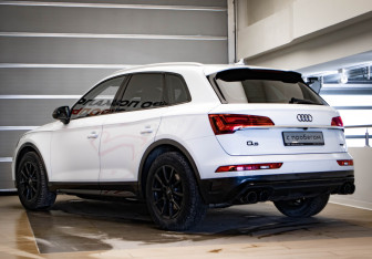 Подержанный автомобиль Audi Q5 2021 года (6 фото)
