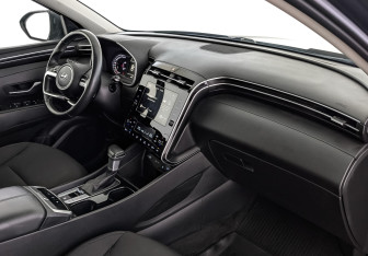 Подержанный автомобиль Hyundai Tucson 2021 года (13 фото)