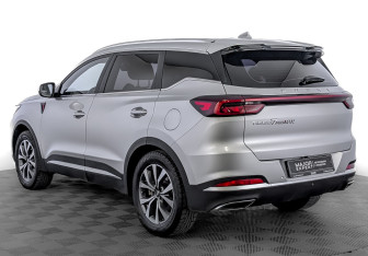 Подержанный автомобиль Chery Tiggo 7 Pro 2023 года (7 фото)