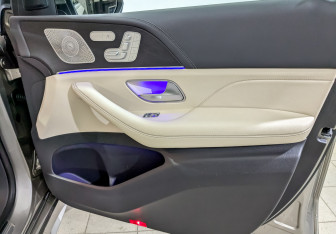 Подержанный автомобиль Mercedes-Benz GLE 2019 года (26 фото)
