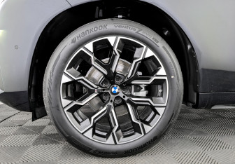 Новый BMW X3 2025 (7 фото)