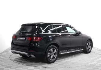 Подержанный автомобиль Mercedes-Benz GLC Coupe 2021 года (5 фото)