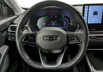 Подержанный автомобиль Geely Emgrand 2024 года (26 фото)