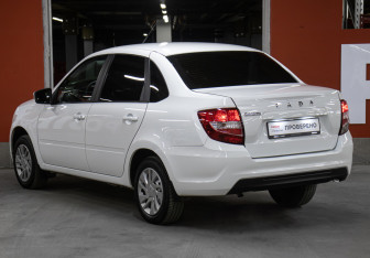 Подержанный автомобиль LADA (ВАЗ) Granta Sedan 2024 года (7 фото)