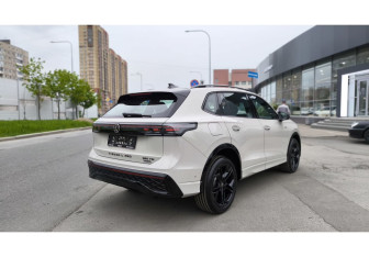 Новый Volkswagen Tiguan 2026 (6 фото)