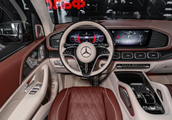 Новый Mercedes-Benz Maybach GLS 2025 (12 фото)