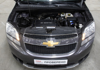Подержанный автомобиль Chevrolet Orlando 2011 года (9 фото)