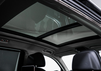 Подержанный автомобиль BMW X7 2022 года (18 фото)