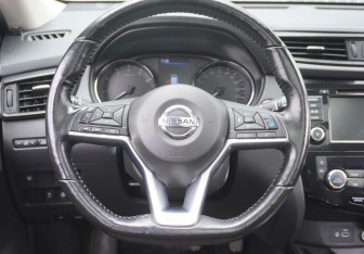 Подержанный автомобиль Nissan X-Trail 2021 года (14 фото)