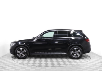 Подержанный автомобиль Mercedes-Benz GLC Coupe 2021 года (8 фото)