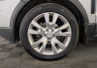 Подержанный автомобиль Opel Antara 2013 года (12 фото)