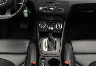 Подержанный автомобиль Audi Q3 2014 года (13 фото)