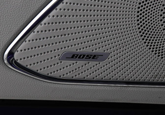 Подержанный автомобиль Hongqi HS5 2024 года (20 фото)