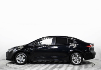 Подержанный автомобиль Toyota Corolla Sedan 2020 года (3 фото)
