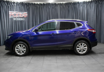 Подержанный автомобиль Nissan Qashqai 2014 года (8 фото)