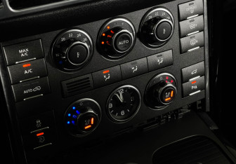 Подержанный автомобиль Land Rover Range Rover 2011 года (20 фото)