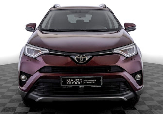 Подержанный автомобиль Toyota RAV4 2019 года (2 фото)