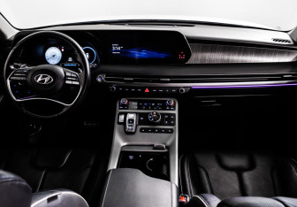 Подержанный автомобиль Hyundai Palisade 2022 года (11 фото)