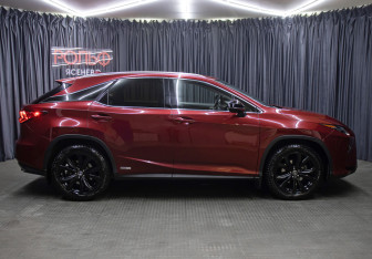 Подержанный автомобиль Lexus RX 2019 года (4 фото)