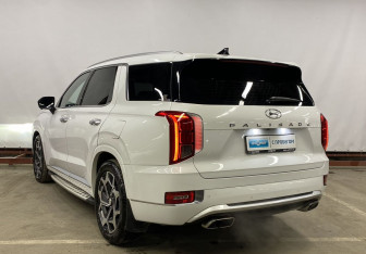 Подержанный автомобиль Hyundai Palisade 2020 года (7 фото)