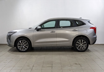 Подержанный автомобиль Haval Jolion 2023 года (8 фото)