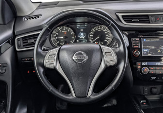 Подержанный автомобиль Nissan Qashqai 2014 года (22 фото)