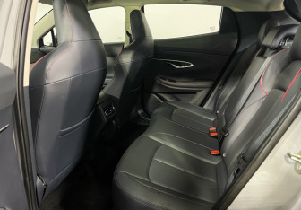 Подержанный автомобиль Changan UNI-T 2023 года (13 фото)