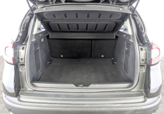 Подержанный автомобиль Renault Kaptur 2021 года (10 фото)