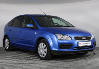 Подержанный автомобиль Ford Focus Hatchback 2007 года (2 фото)