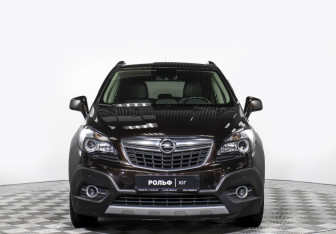 Подержанный автомобиль Opel Mokka 2013 года (2 фото)