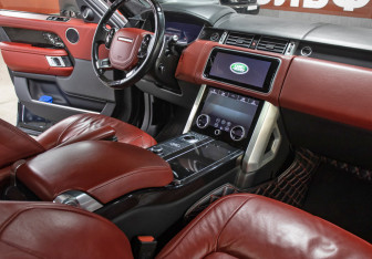 Подержанный автомобиль Land Rover Range Rover 2019 года (11 фото)