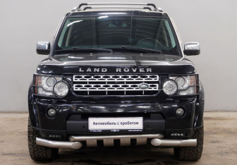 Подержанный автомобиль Land Rover Discovery 2012 года (2 фото)