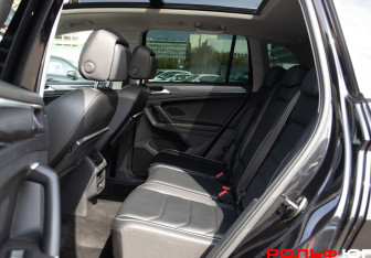 Подержанный автомобиль Volkswagen Tiguan 2018 года (8 фото)