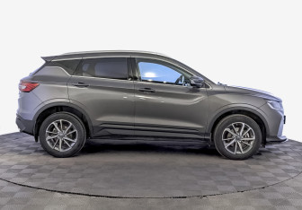 Подержанный автомобиль Geely Coolray 2023 года (4 фото)