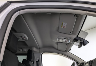 Подержанный автомобиль Citroen SpaceTourer 2021 года (21 фото)