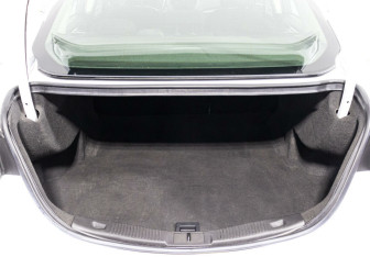 Подержанный автомобиль Ford Mondeo Sedan 2019 года (13 фото)