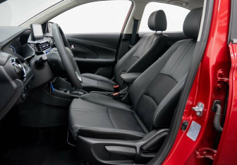 Подержанный автомобиль Changan Alsvin 2023 года (5 фото)