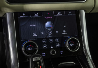 Подержанный автомобиль Land Rover Range Rover Sport 2018 года (17 фото)