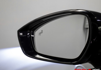 Подержанный автомобиль Omoda C5 2023 года (25 фото)