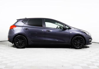 Подержанный автомобиль Kia Ceed Hatchback 2018 года (4 фото)