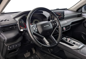 Подержанный автомобиль Haval Jolion 2023 года (15 фото)