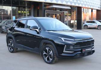 Подержанный автомобиль Москвич 3 2024 года (3 фото)