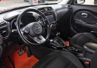 Подержанный автомобиль Kia Soul 2017 года (16 фото)