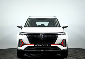 Подержанный автомобиль Changan CS35PLUS 2024 года (2 фото)